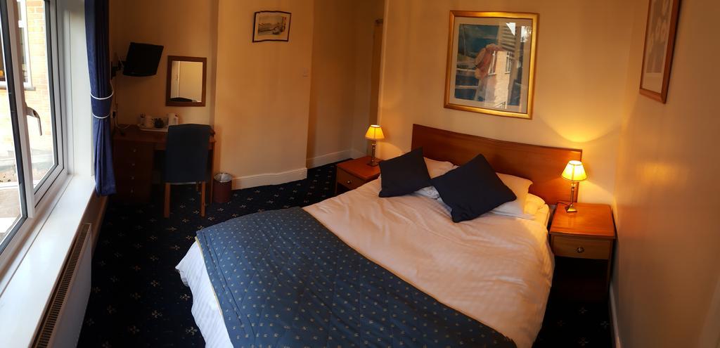 The Pilgrim'S Guest House Newbury  Luaran gambar