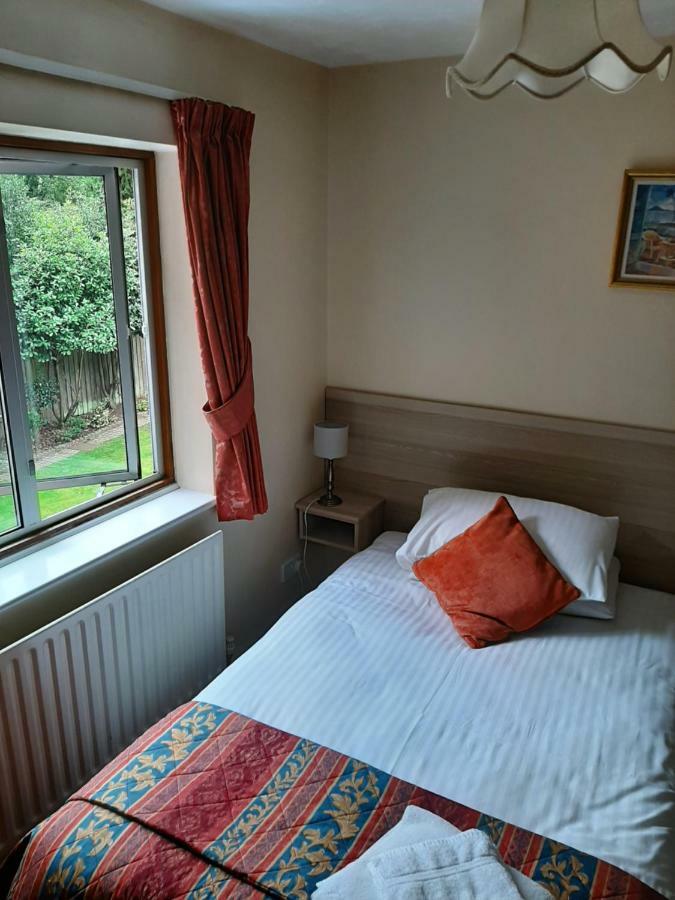 The Pilgrim'S Guest House Newbury  Luaran gambar
